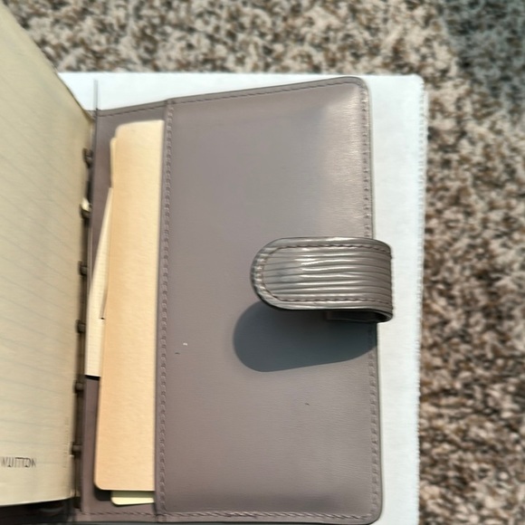 Louis Vuitton Epi Agenda / original papers /address book/ COA - Picture 10 of 16